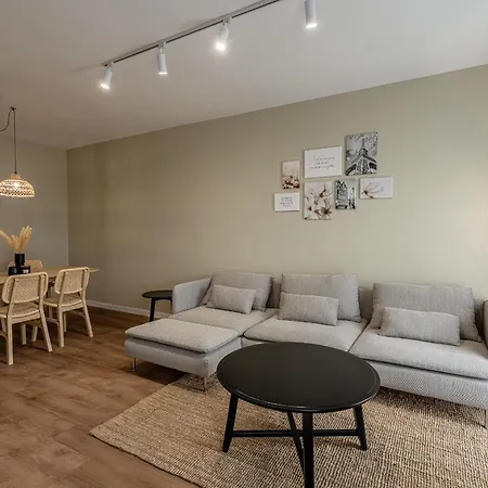 Eloom Living